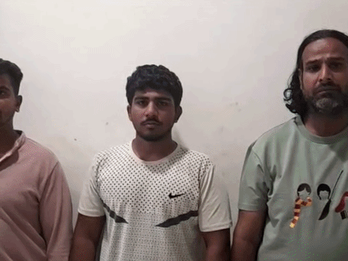 खंडवा में किशन गुप्ता हत्याकांड में जांच अधिकारी बदला:पदमनगर TI देवड़ा हटे, मोघट रोड TI विकास खिंची को जांच; CSP बारंगे करेंगे निगरानी