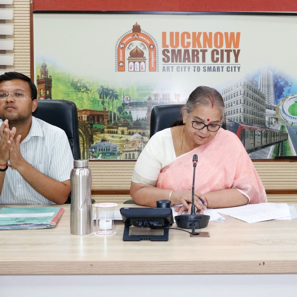 लखनऊ में मेयर की बैठक:15 वें वित्त व अवस्थापना के नए काम होंगे सेलेक्ट, मांगी गई सूची