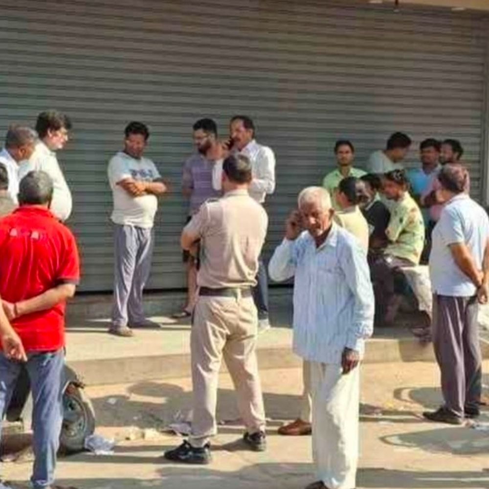बहादुरगढ़ ज्वैलरी शॉप डकैती केस में आरोपी बरी:आंखों में मिर्च, सिर पर तमंचे के बट से वार,फिर भी कोर्ट में नहीं टिके डकैती के सबूत
