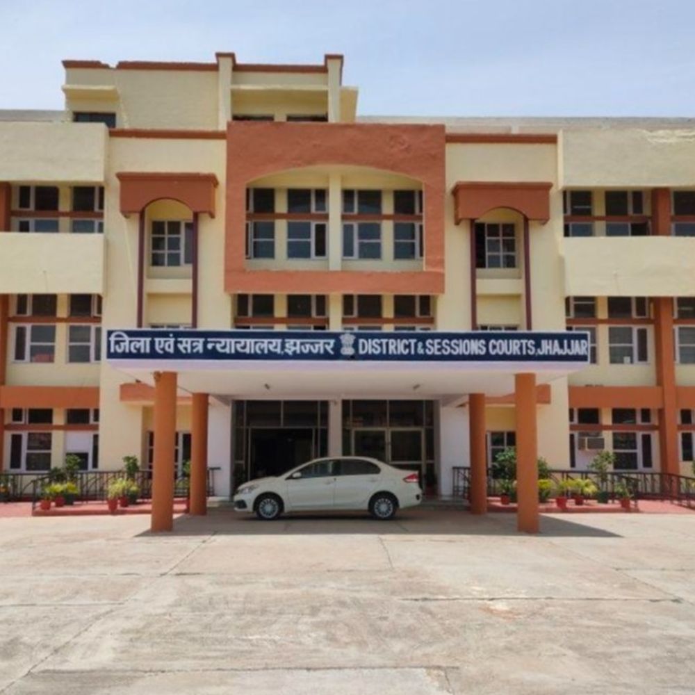 झज्जर हादसे में महिला की मौत पर MACT का फैसला:परिवार को मिलेंगे 14.33 लाख,रीढ़ की हड्डी में चोट के बाद दिव्यांग हुई थी महिला