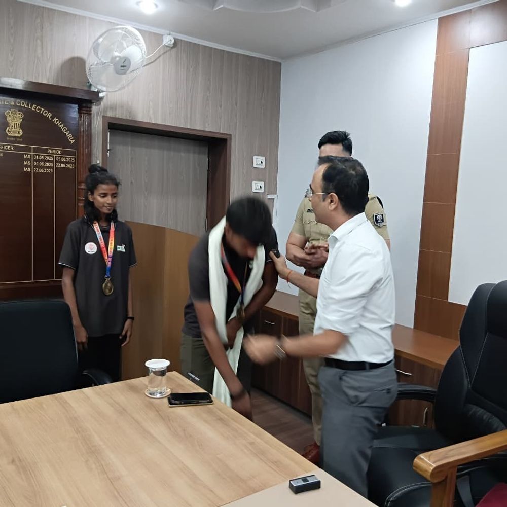 खगड़िया-उज्ज्वल और रिमझिम ने रग्बी में जीता गोल्ड:राष्ट्रीय विद्यालय खेल प्रतियोगिता में अंडर-17 और 14 वर्ग में हासिल की सफलता