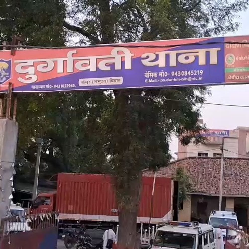 दुर्गावती में 60 किलो अवैध मांस के साथ 2 अरेस्ट:यूपी से सासाराम ले जाया जा रहा था, वाहन चेकिंग में टेंपो समेत 2 आरोपी पकड़े गए