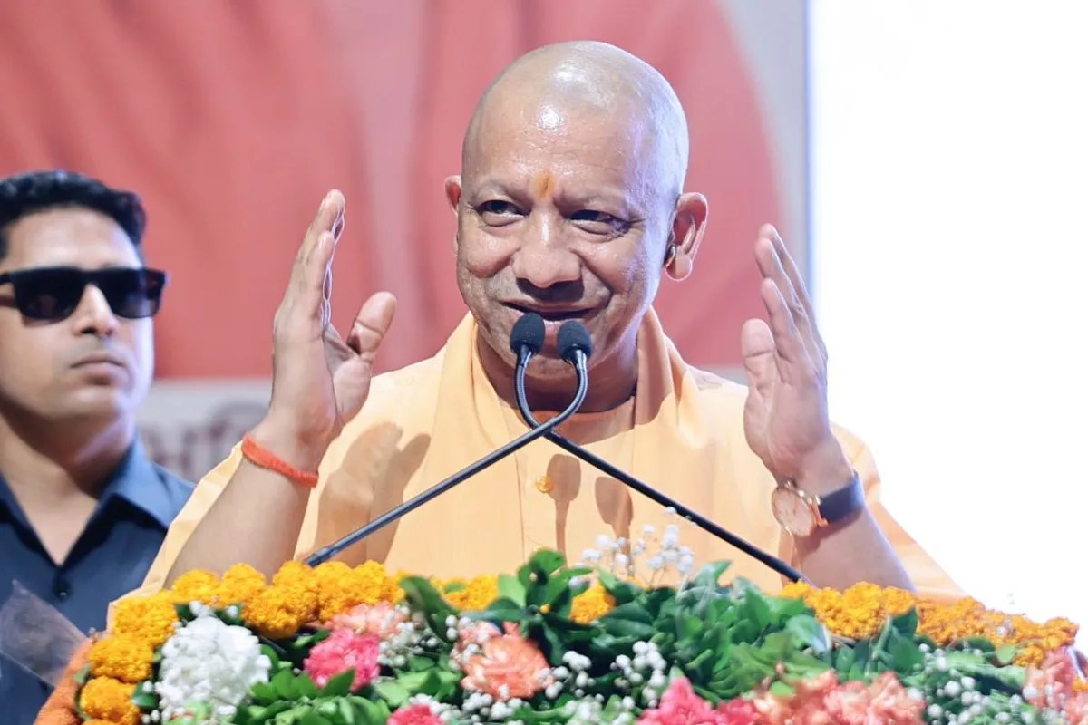 ‘रक्तबीज रूपी माफिया और दंगाइयों का था आतंक’, CM योगी बोले- आज महिलाएं नाइट शिफ्ट में भी निडर होकर कर रहीं काम
