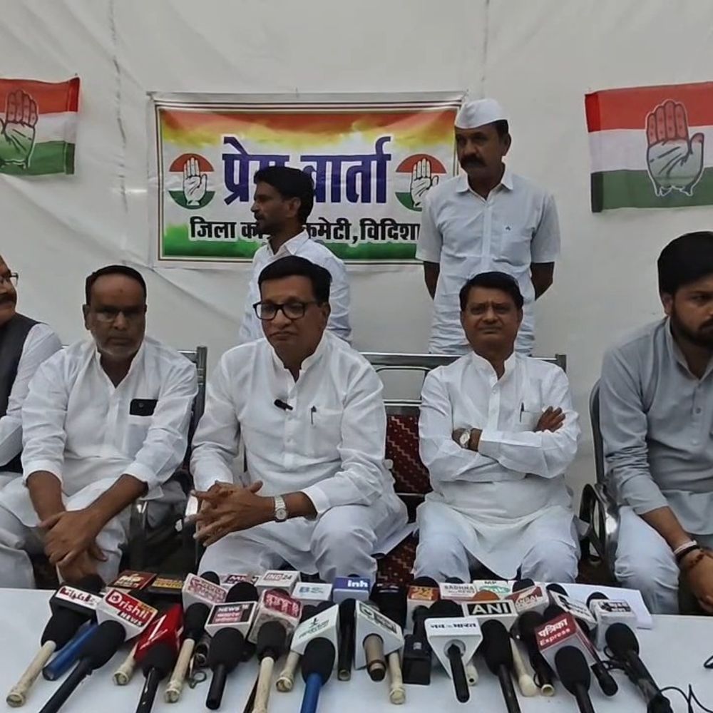 कांग्रेस मतदाता सूची की बूथ स्तर पर जांच करेगी:SIR में जिनके नाम कटे, उनसे मुलाकात करेगी, दिल्ली के प्रदर्शन में भी जाएंगे कार्यकर्ता