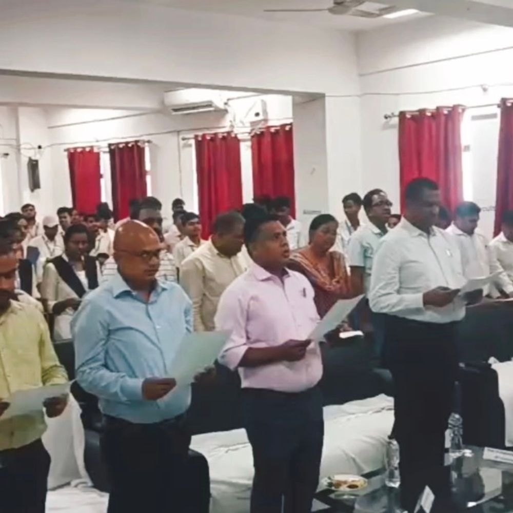 DM की युवाओं से नशे से दूर रहने की अपील:नशामुक्त बिहार अभियान के तहत छात्रों को दिलाई गई शपथ