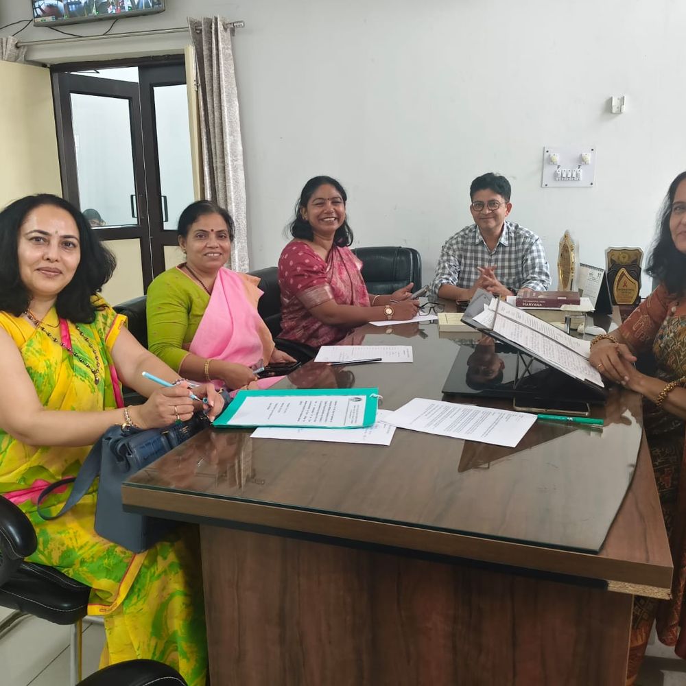 सोनीपत महिला कॉलेज में यूनिवर्सिटी टीम ने किया निरीक्षण:बीए अंग्रेजी समेत कई कोर्स की अस्थायी संबद्धता के लिए सुविधाएं जांचीं