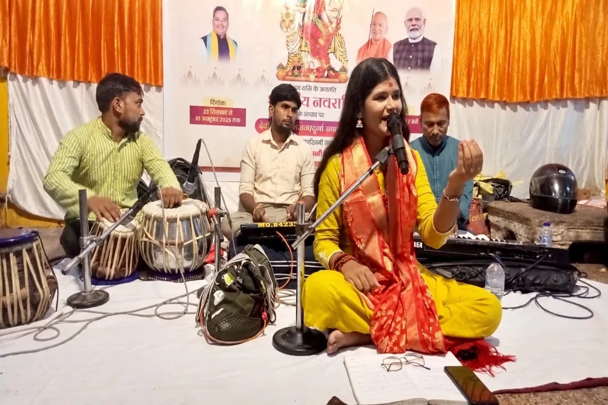 नवरात्र में भक्ति के साथ नारी शक्ति का संदेश! देवी मंदिरों में गूंजेंगे गीत, 78 कलाकारों को मिलेगा मंच