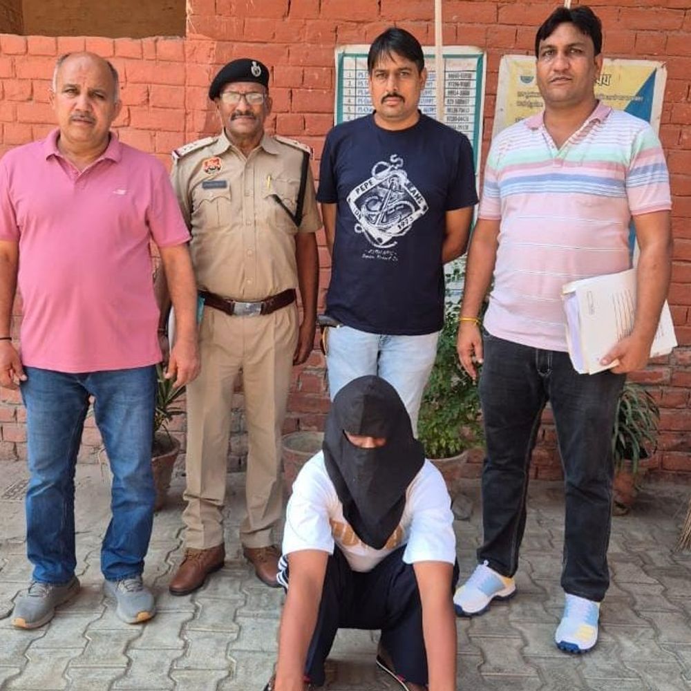 पानीपत में एक साल से फरार हत्यारोपी अरेस्ट:साथियों के साथ मिलकर किया युवक का मर्डर, 9 पहले ही पकड़े जा चुके