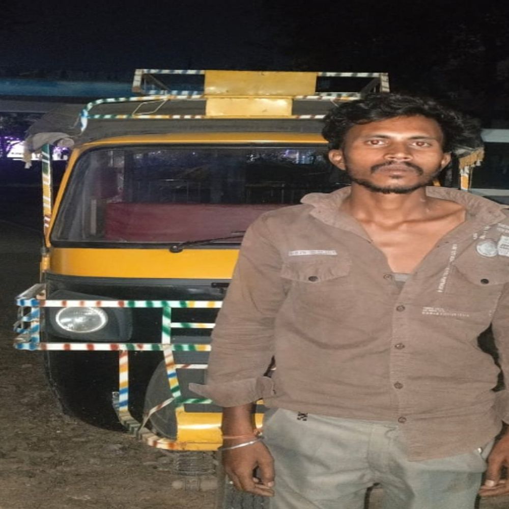 शराब पीकर गाड़ी चलाने वालों पर पुलिस की कार्रवाई:यातायात पुलिस ने चेकिंग कर काटे चालान, लोगों से नियमों का पालन करने की अपील