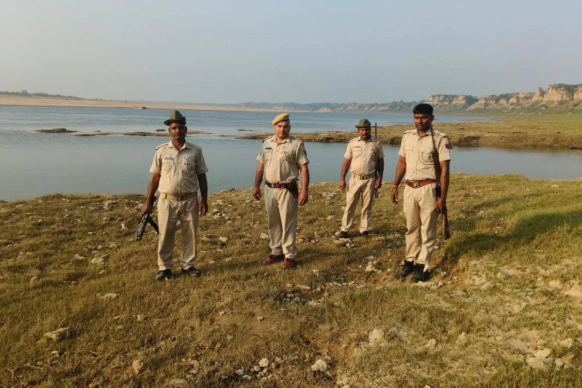 Dholpur: अवैध चंबल बजरी निकासी मार्गों पर मोर्चा संभालेंगे बॉर्डर होम गार्ड के जवान