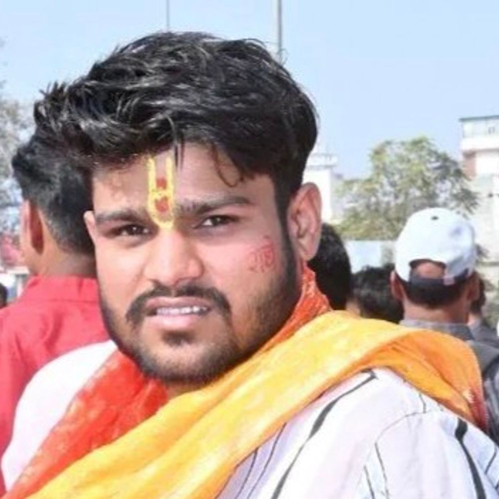 संतकबीरनगर में युवक ने जहरीला पदार्थ खाकर जान दी:प्रेम प्रसंग का मामला, आर्केस्ट्रा डांसर पर आत्महत्या के लिए उकसाने का आरोप