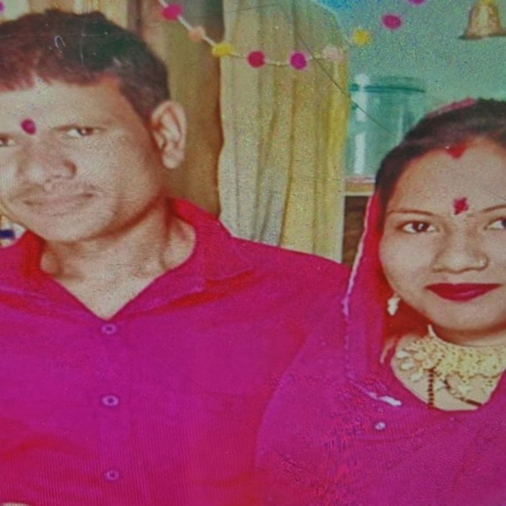 करनाल में रोडवेज बस ने बाइक को मारी टक्कर:महिला की मौत,पति की हालत गंभीर, 8 माह और डेढ़ साल की बच्चियों को भी आई चोटें