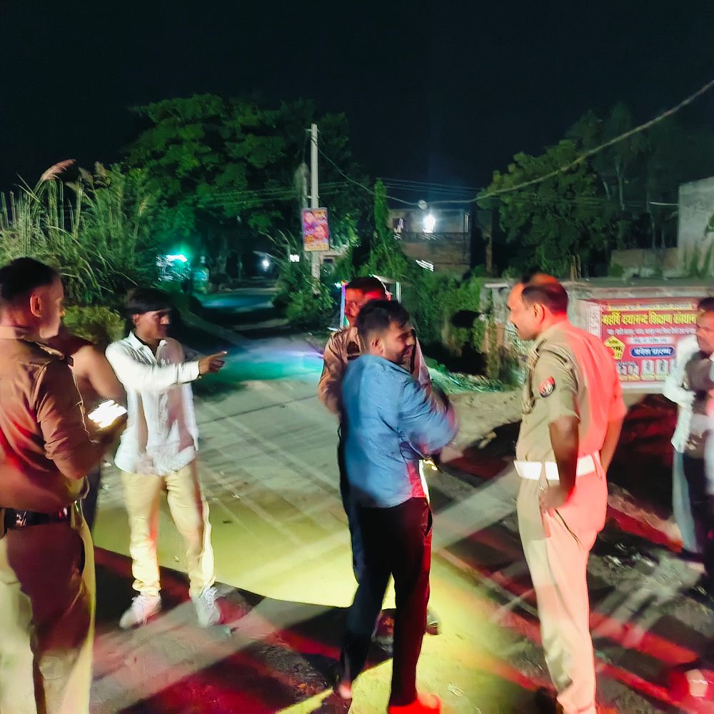 कानपुर-सागर हाइवे पर दो पक्षों में मारपीट:कार में बाइक छूने को लेकर हुआ विवाद, कार चालक ने लूट की फर्जी सूचना दी