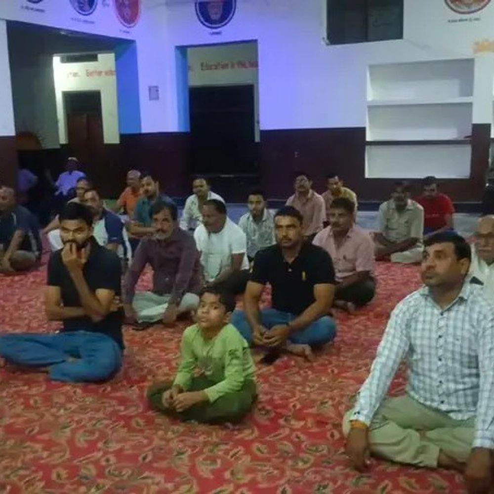 कुरारा में आरएसएस का कार्यक्रम:शरद पूर्णिमा संग मनाई वाल्मीकि जयंती, सामाजिक समरसता का दिया संदेश
