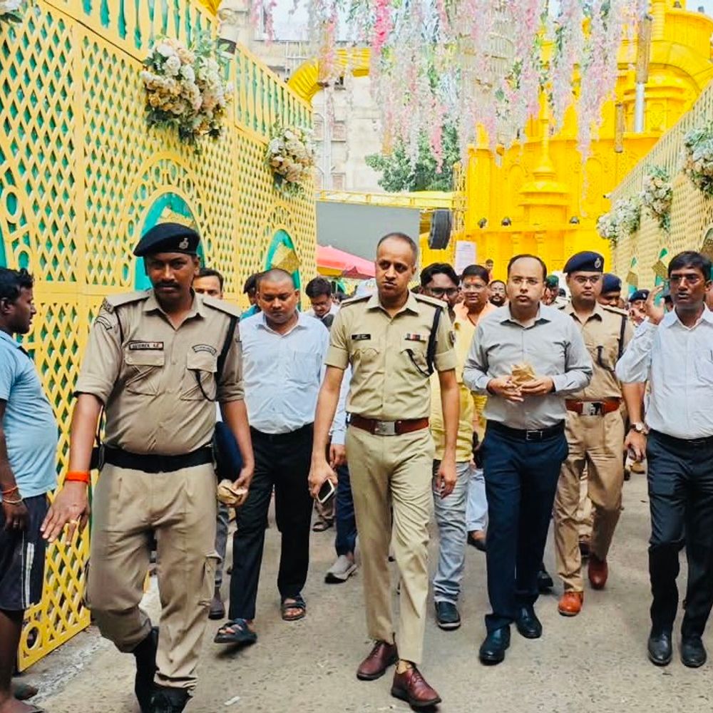 गयाजी में दुर्गा पूजा पर DM-SSP ने संभाला मोर्चा:पूजा पंडालों से लेकर विसर्जन घाट तक सख्त निगरानी; CCTV और अग्निशमन की व्यवस्था अनिवार्य