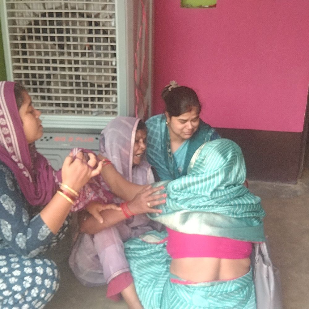 फर्रुखाबाद में नवविवाहिता ने फांसी लगाकर जान दी:मायके वालों ने दहेज हत्या का आरोप लगाया, 5 महीने पहले हुई थी शादी