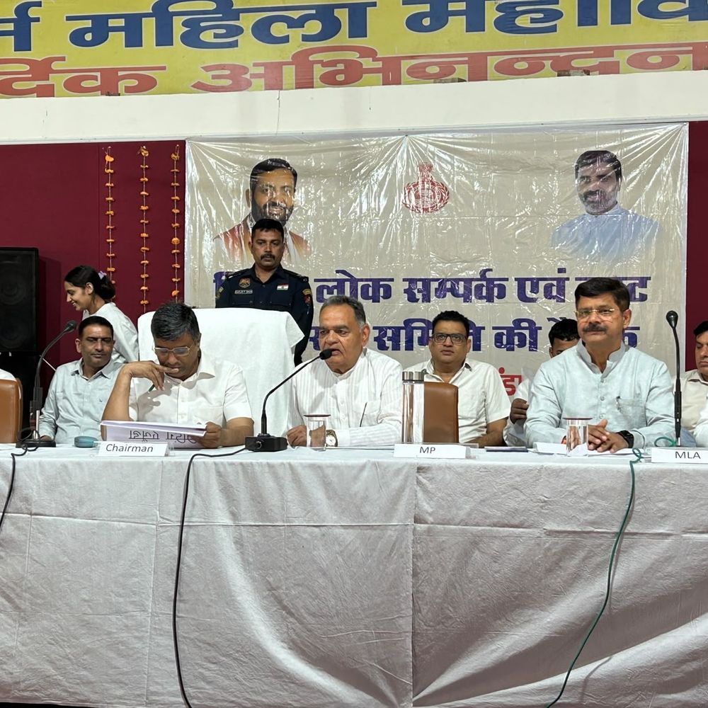 शिकायतकर्ता पर केस दर्ज होने पर भड़के शिक्षा मंत्री ढांडा:रास्ता बंद होने पर रो पड़ी महिला, हांसी में 7 शिकायतों का किया निपटारा