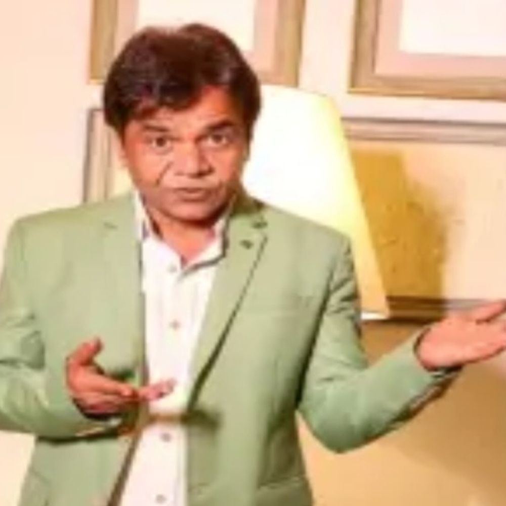 राजपाल यादव के भाई बोले-पहली बार हमारी बात सुनी गई:कोर्ट ने 2 करोड़ जमा करने को कहा, बाकी रकम 13 अक्टूबर तक देंगे