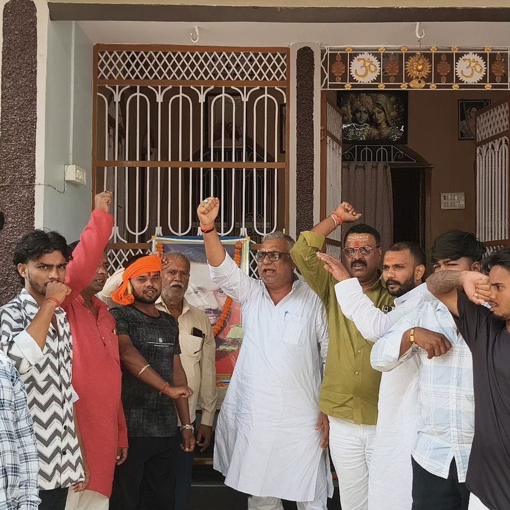 ‘चिराग पासवान को बिहार का CM बनाना लक्ष्य’:रामविलास पासवान की पुण्यतिथि पर शिवहर में संकल्प सभा, जिला अध्यक्ष का ऐलान