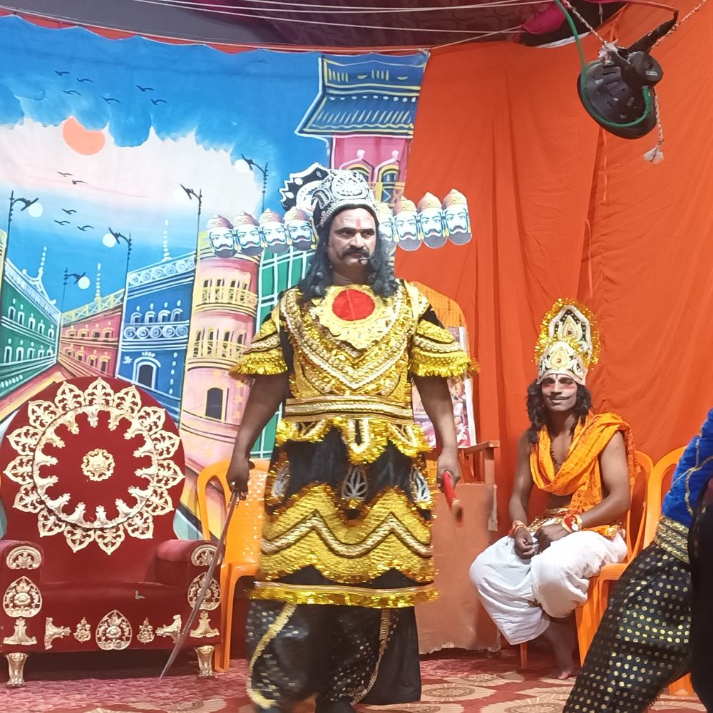 कबूलपुर की रामलीला में लंका दहन:हनुमान-रावण संवाद और अशोक वाटिका उजाड़ने का हुआ मंचन