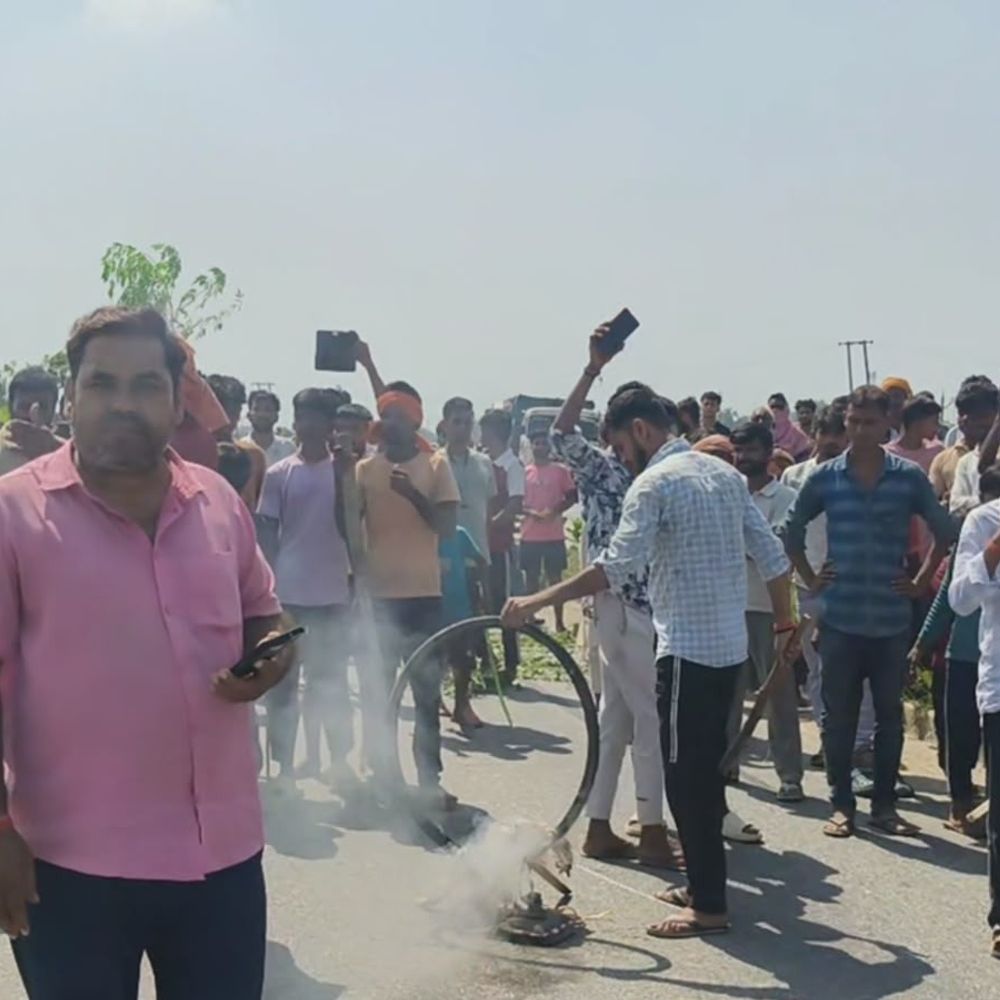 जहानाबाद-घर में सो रहे वार्ड सदस्य के पति की हत्या:चाकू-रॉड से हमला; बच्चे ने सुबह पिता को खून से लथपथ देखा, 5 घंटे सड़क जाम