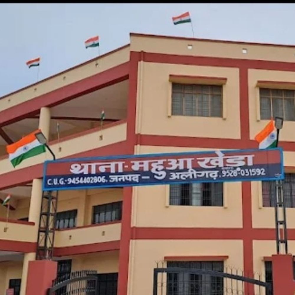 अलीगढ़ में टेंपो में किसान के 91 हजार चोरी:बनियान-पैंट काटकर निकाले रुपए, केस दर्ज