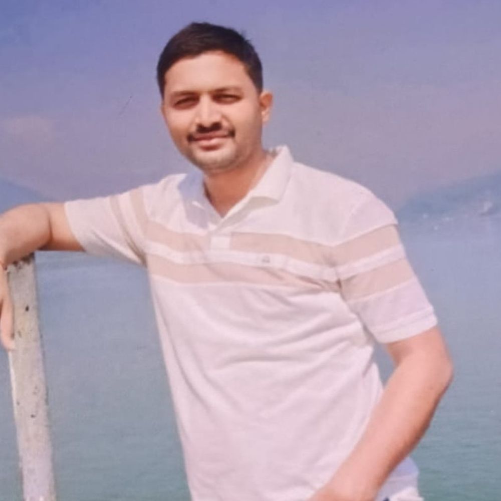 खाद दुकानों की जांच कर रहे कृषि कर्मचारी को धमकी:सिद्धार्थनगर में DAO की शिकायत पर विक्रेता संघ अध्यक्ष पर FIR