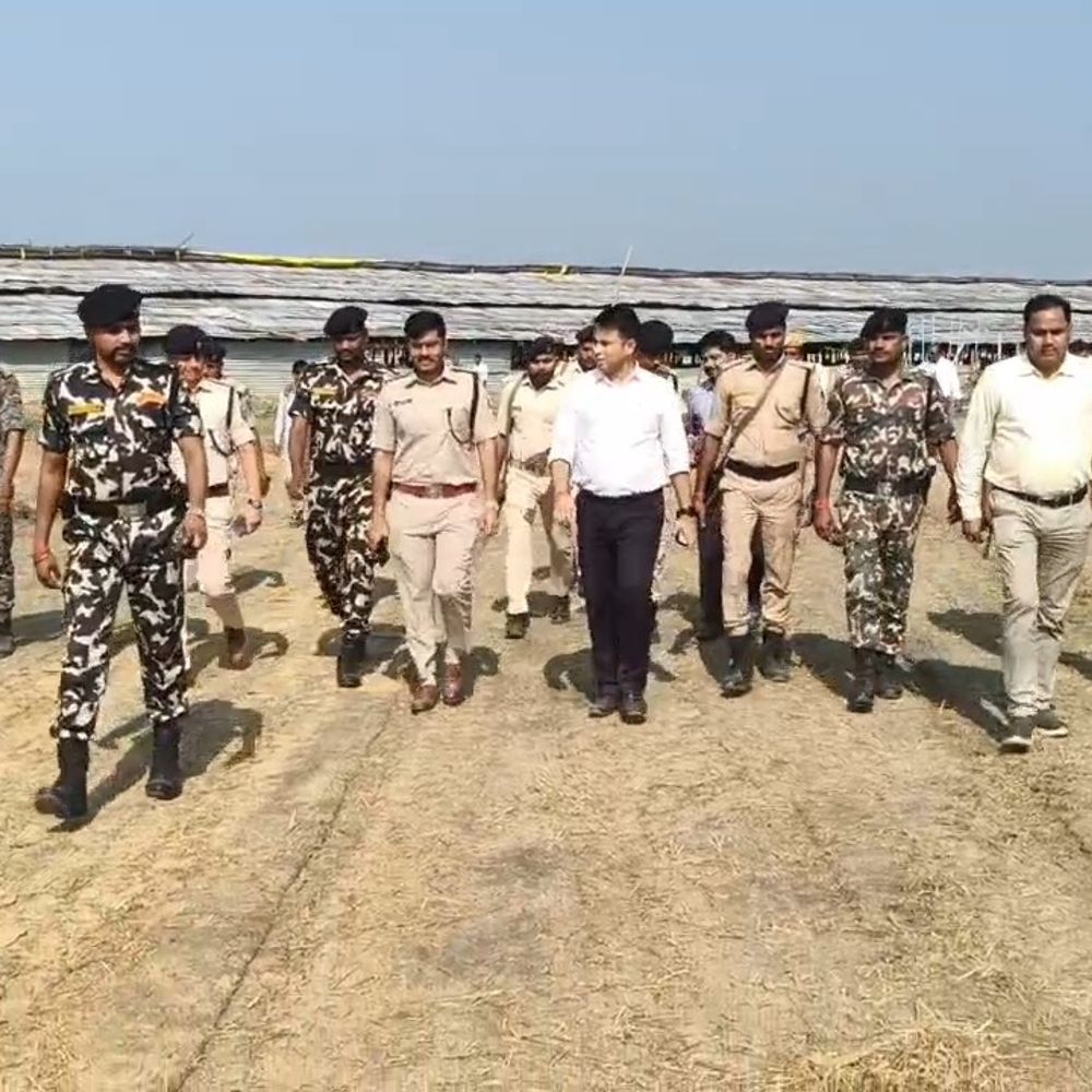 कैमूर में CM सम्राट के दौरे के लिए सुरक्षा कड़ी:जीयर स्वामी के महायज्ञ स्थल पर DM-SP ने लिया जायजा, परिसर 3 लेयर सुरक्षा में