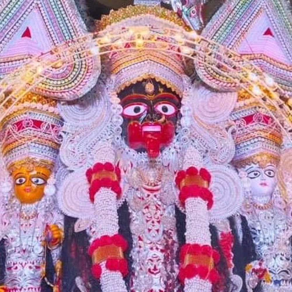 बिहार की अनोखी काली पूजा, 1989 दंगे का इतिहास जुड़ा:दीपावली की रात निशा पूजा से शुरुआत, दो दिनों तक विसर्जन यात्रा; मुस्लिम समाज करता है सम्मान