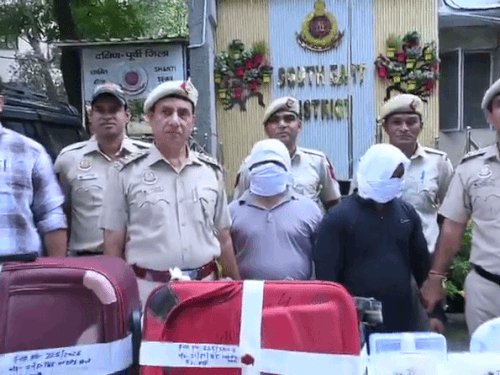 फरीदाबाद से चल रहा था दिल्ली में तस्करी का सिंडिकेट:दिल्ली पुलिस ने 8 नशा तस्करों को पकड़ा, 3.72 करोड़ की अवैध कमाई फ्रीज