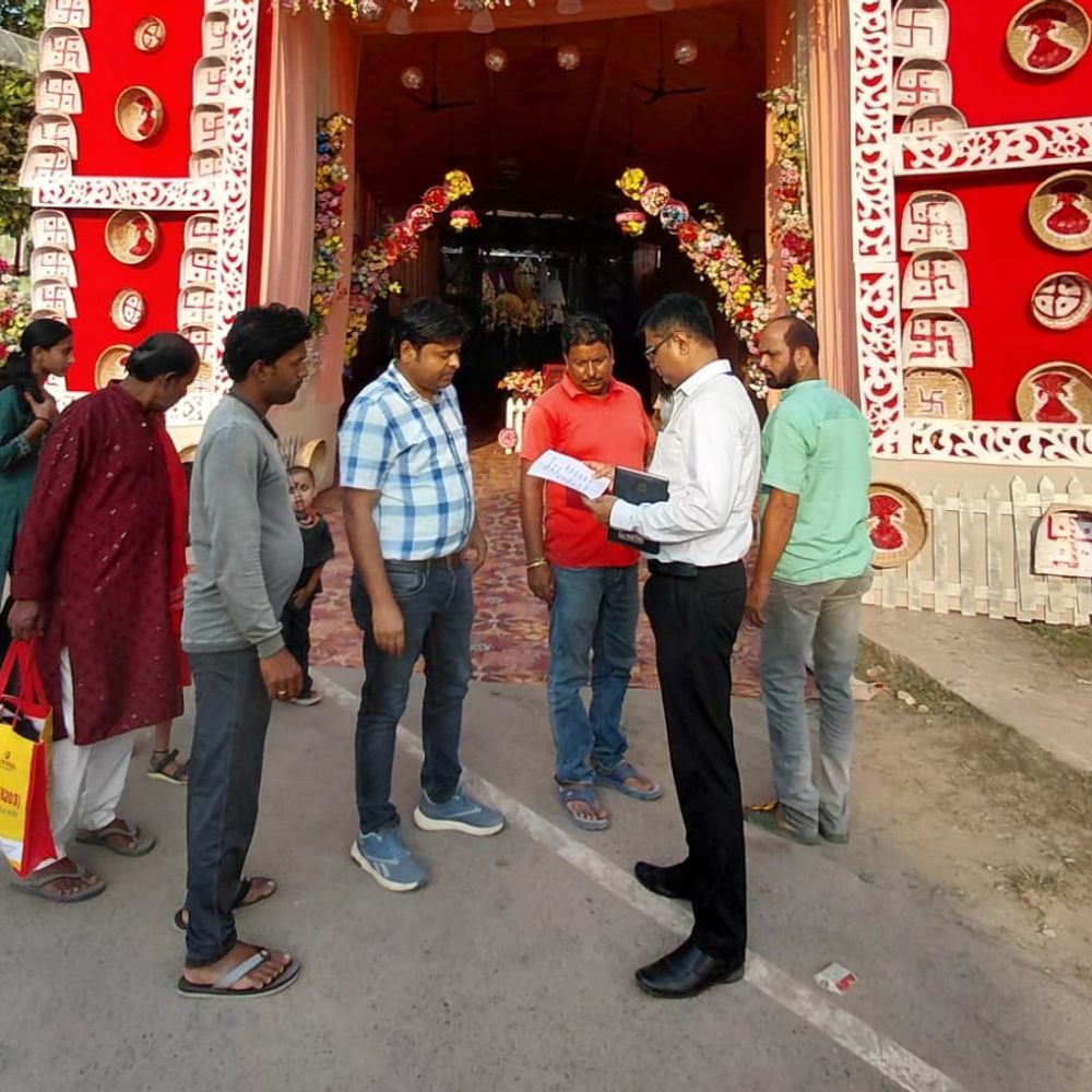 अररिया में दुर्गा पूजा के लिए बिजली कंट्रोल रूम बना:हेल्पलाइन नंबर जारी, विसर्जन मार्ग पर कटेगी बिजली; सुरक्षा के खास इंतजाम
