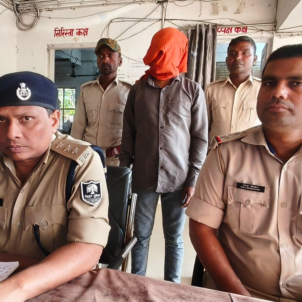 सीतामढ़ी में गैंगस्टर चिरंजीवी सागर का गुर्गा अरेस्ट:दुकान लगाने के लिए मांगी थी 50 हजार की रंगदारी, महिन्दवारा थाना क्षेत्र से गिरफ्तारी