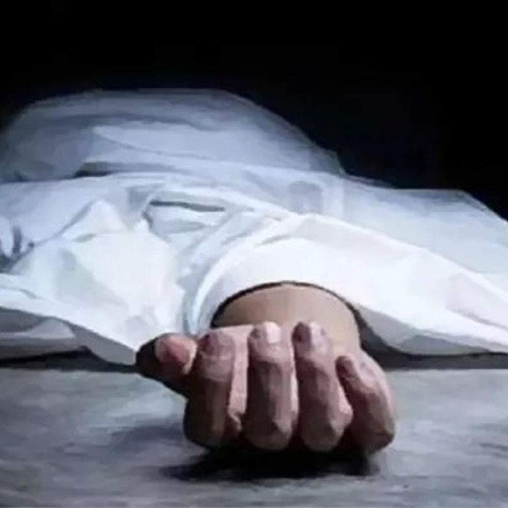 सुंदरनगर में 48 वर्षीय व्यक्ति का मकान में शव मिला:आंगन में पड़ा था, कान-माथे पर चोट और गले में रस्सी बंधी मिली, हत्या की आशंका