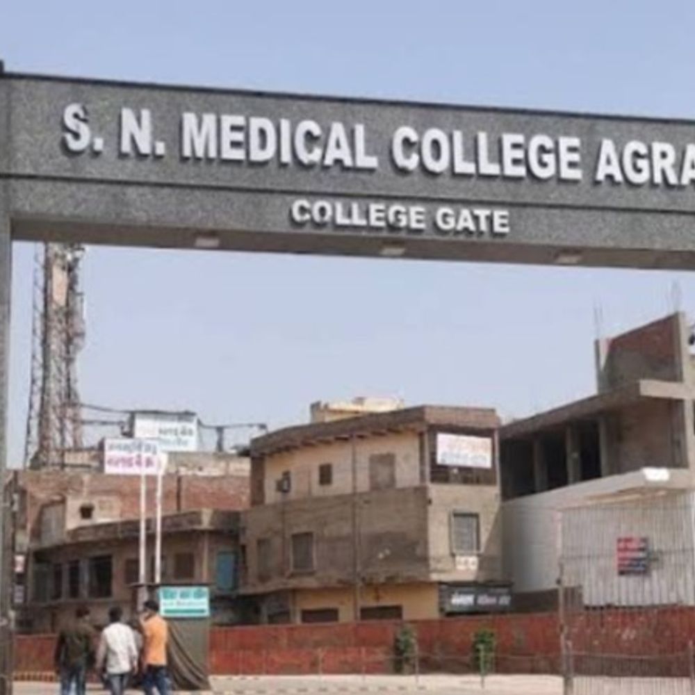 एसएन में एक बार में होंगी दो किडनी ट्रांसप्लांट सर्जरी:नवंबर में आएगी लखनऊ की टीम, अब तीन का हो चुका है प्रत्यारोपण