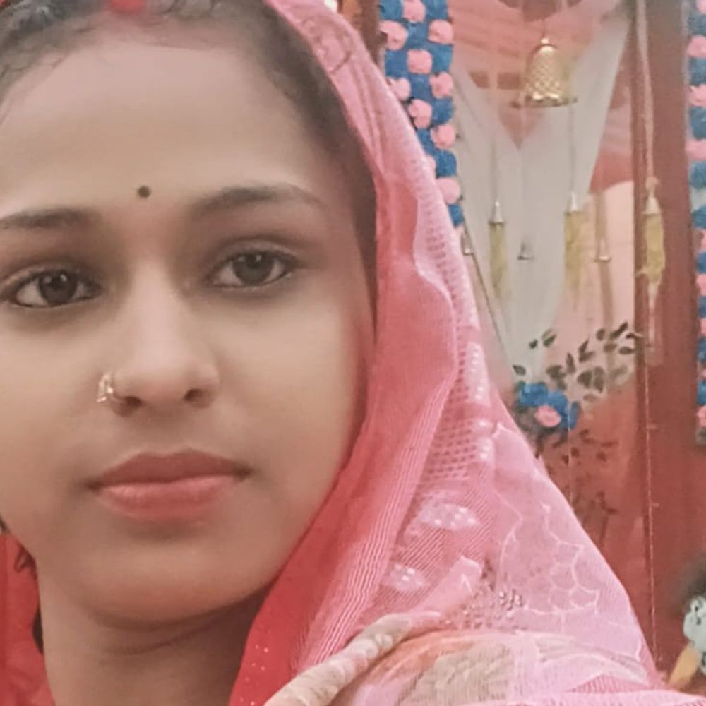 सहरसा में पोखर से नवविवाहिता का शव मिला:मायके वालों ने हत्या का आरोप लगाया, ससुराल वाले फरार; 2 महीने पहले हुई थी शादी