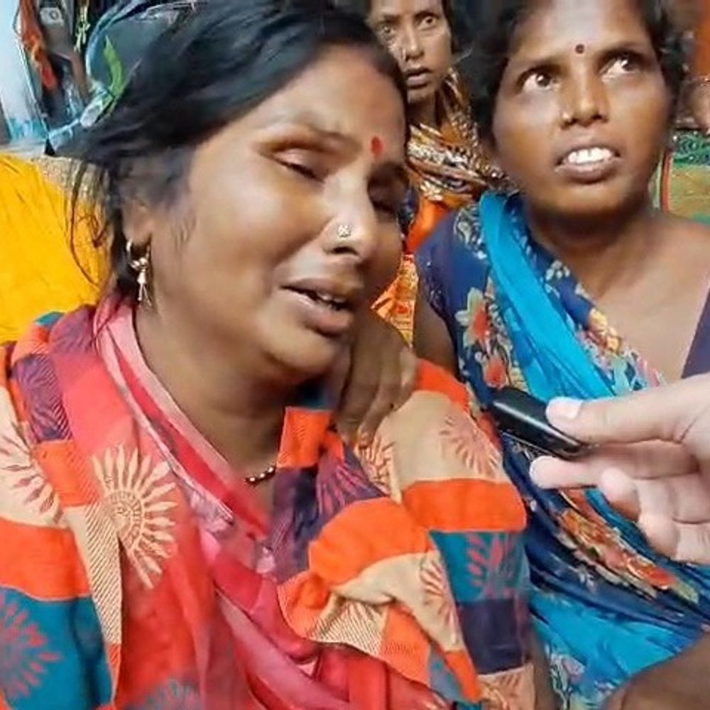 झाझा स्टेशन के पास मिला राजमिस्त्री ठेकेदार का शव:गुरुवार शाम से लापता थे, परिजनों का दावा- 2 से 3 लाख रुपये लेकर नवीन के साथ गए थे