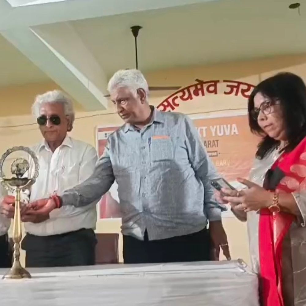 शेखपुरा के आरडी कॉलेज में युवा संवाद मेला:’विकसित भारत’ संकल्प अभियान के तहत आयोजन,पोस्टर-डांस से दिया संदेश