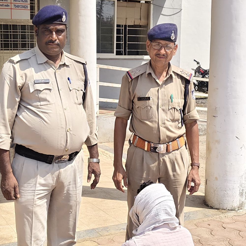 अशोकनगर में 38 दिन पुरानी चोरी का खुलासा:आरोपी गिरफ्तार, सोने-चांदी के जेवर और नकदी बरामद