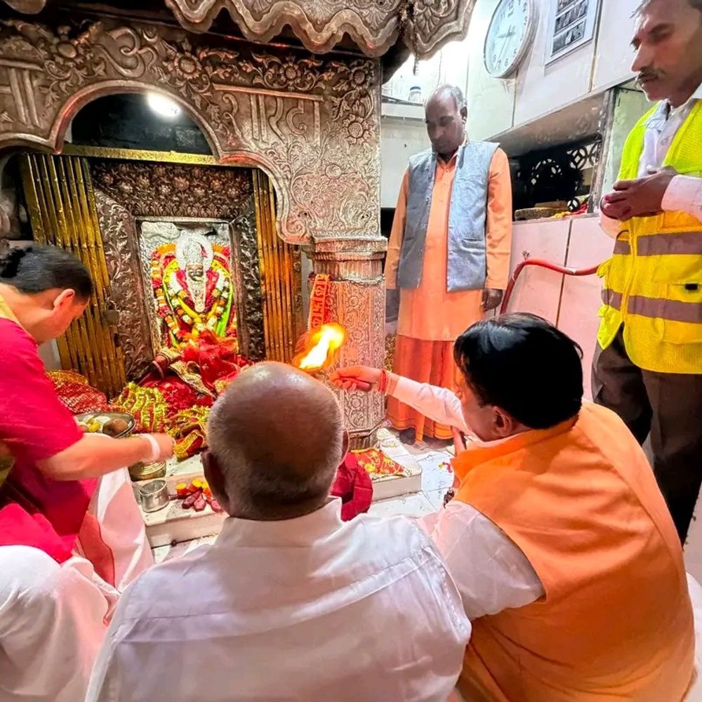 फर्जी वोटरों पर कार्रवाई से कांग्रेस को तकलीफ क्यों?:मैहर पहुंचे भाजपा प्रदेश अध्यक्ष हेमंत खंडेलवाल का बयान, मां शारदा के किए दर्शन