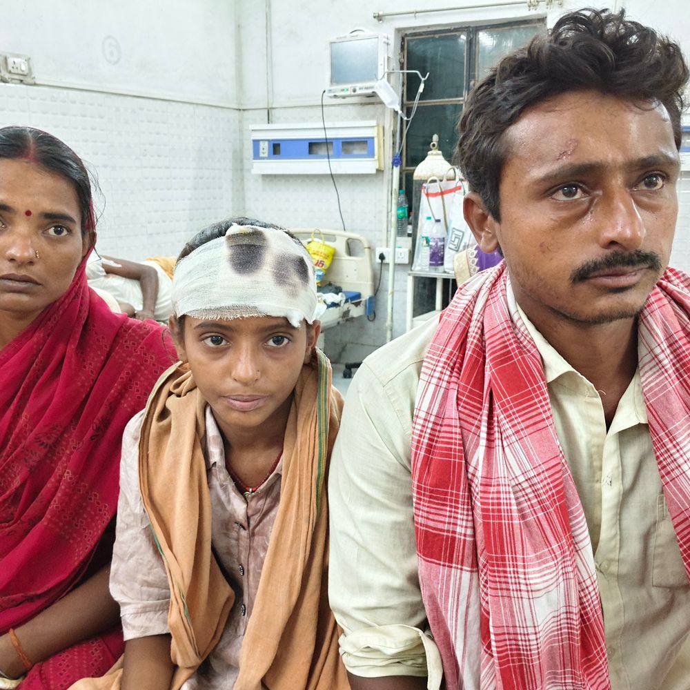 समस्तीपुर में 4 इंच जमीन को लेकर 2 परिवार भिड़े:12 साल की बच्ची समेत 3 घायल; चाकू-लाठी से हमले का आरोप