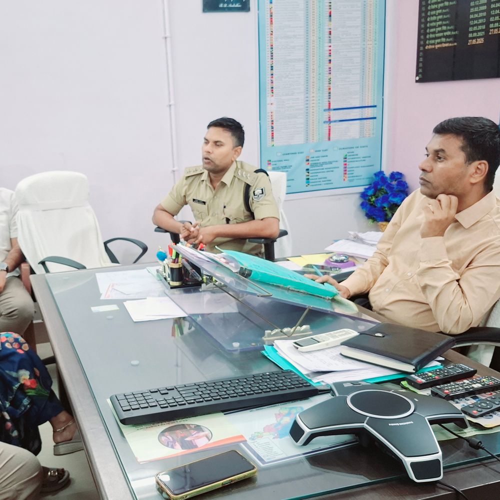 सुपौल में दुर्गा पूजा पर DJ कम्प्लीट बैन:SDM ने कहा- भाईचारे के साथ मनाएं पर्व; SDPO बोले- गाइडलाइन तोड़ी तो होगी कार्रवाई