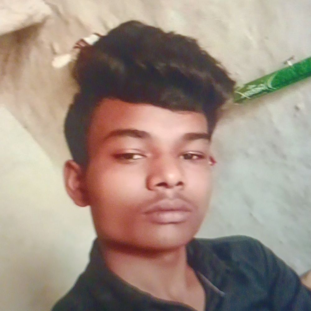मऊगंज में पिकअप की टक्कर से बाइक सवार की मौत:अष्टभुजा धाम जा रहा था; मौहारी गांव के पास हुआ हादसा, पिकअप चालक फरार