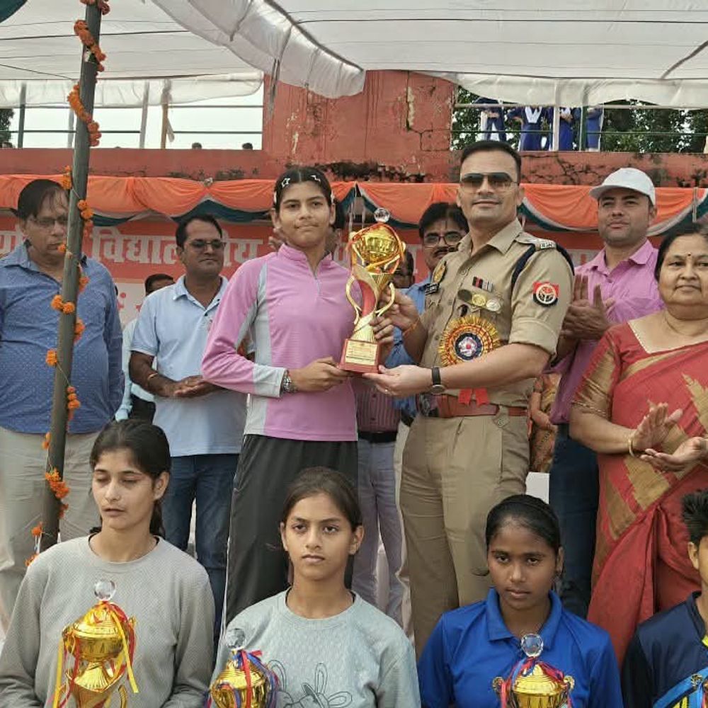 बिजनौर में जनपदीय क्रीड़ा समारोह संपन्न:एसपी बोले- शिक्षा के साथ खेलकूद विद्यार्थियों के सर्वांगीण विकास के लिए जरूरी
