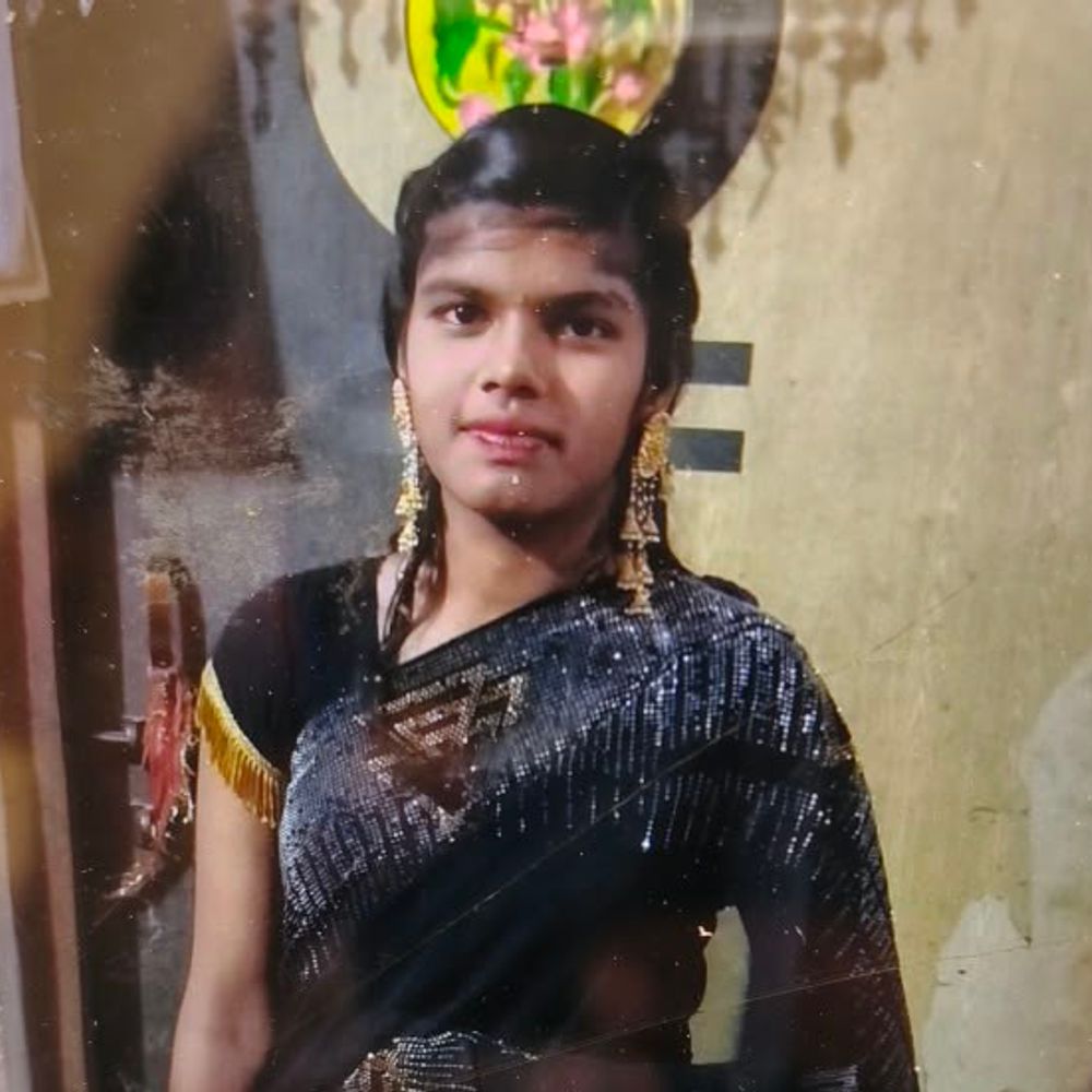 उन्नाव में डीसीएम ने बाइक को मारी टक्कर:16 साल की छात्रा की मौत, मामा घायल; अब्बासपुर से घर जा रहे थे