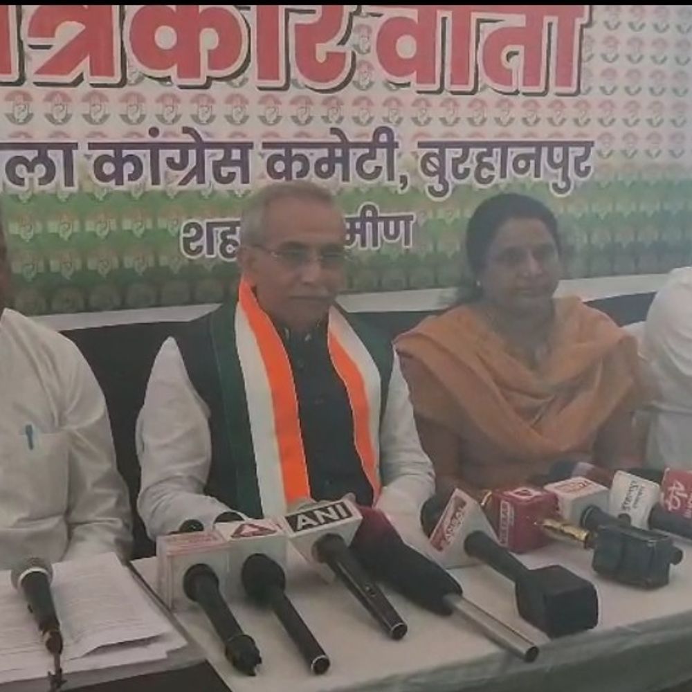 1 नवंबर को कांग्रेस का दिल्ली में महारैली का ऐलान:ज्ञानेश कुमार के इस्तीफे की होगी मांग; बुरहानपुर में हुई बैठक