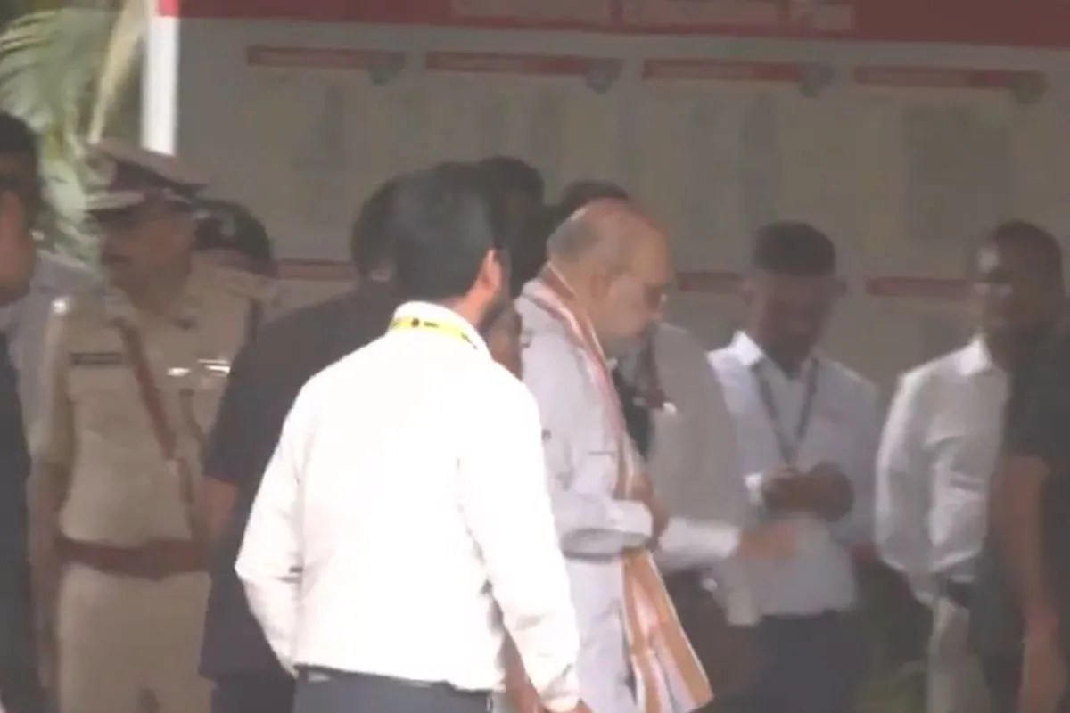 कोलकाता भगदड़ मामला: घायलों से मिलने पहुंचे अमित शाह, नितिन नवीन बोले-बंगाल इस दुख से उबरकर आगे बढ़ेगा