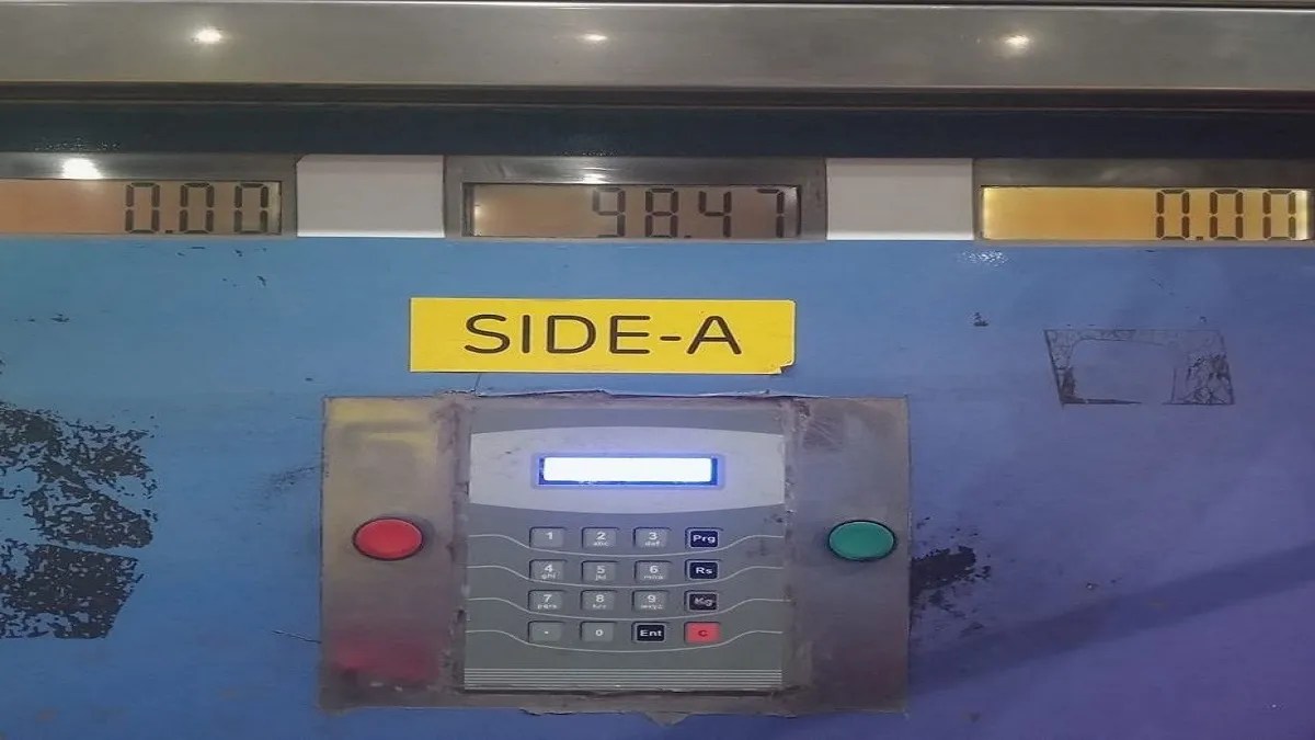 Ahmedabad: शहर में फिर महंगी हुई सीएनजी, 4.45 रुपए प्रति किलो बढ़े दाम