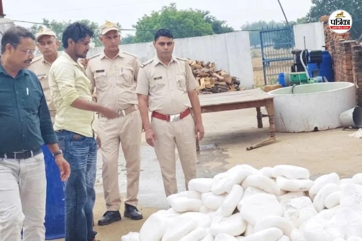 Bharatpur : खाद्य सुरक्षा विभाग की बड़ी कार्रवाई, 1800 किलो पनीर नष्ट किया, संदिग्ध मिलावटी खाद्य सामग्री की सीज, 2 गिरफ्तार