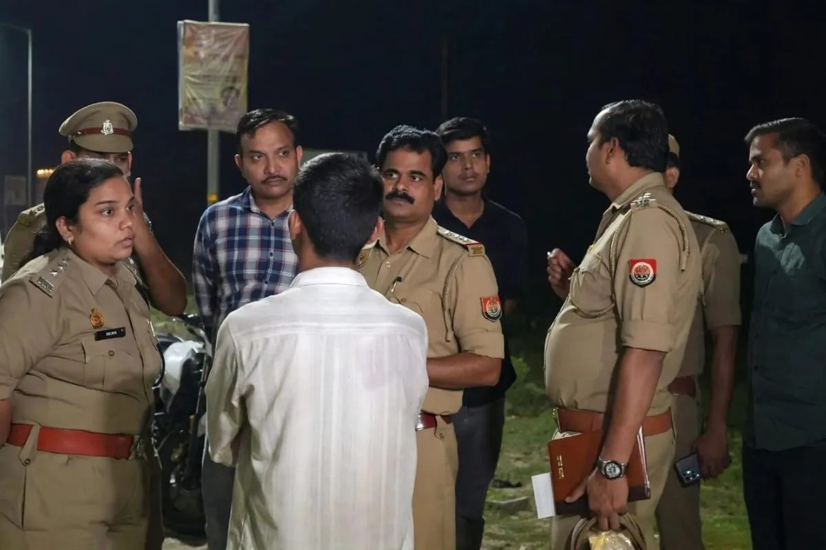 उन्नाव में बक्से में बंद मिला युवक की लाश, शरीर पर गंभीर चोट के निशान, शिनाख्त नहीं