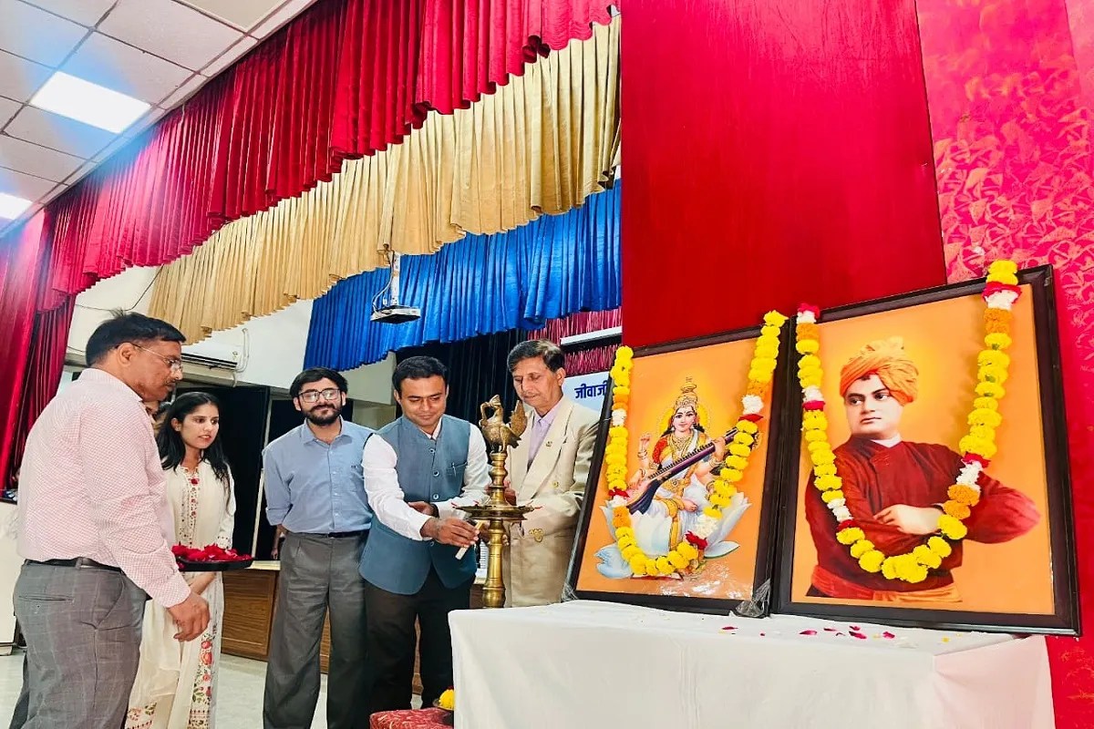 शोध ऐसा हो, जो समाज की समस्याओं का समाधान करे: आलोक सिंह